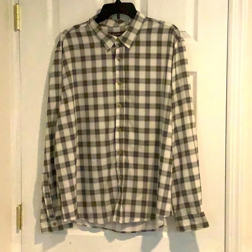 EDDIE BAUER NWOT Men’s Green/Beige Lightweight Plaid Cabincore Shirt XL